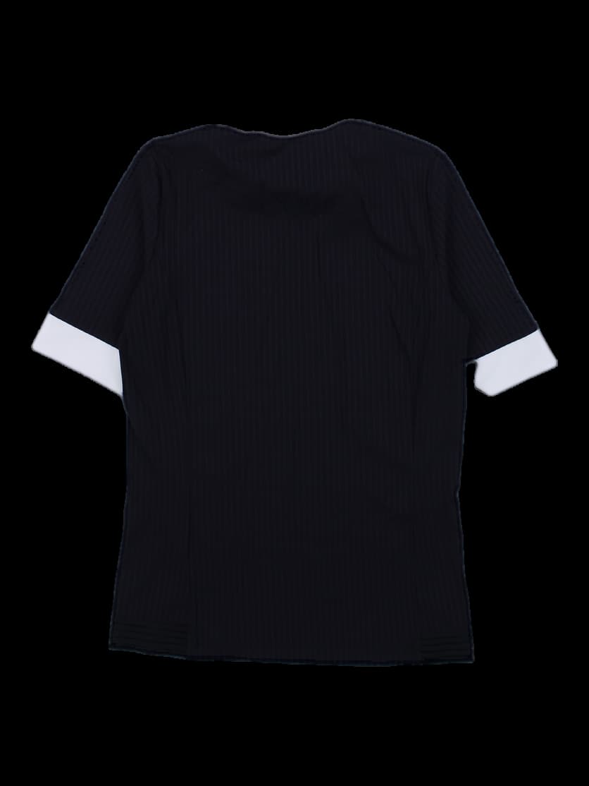 블랙 앤 화이트 반팔 카라 티셔츠