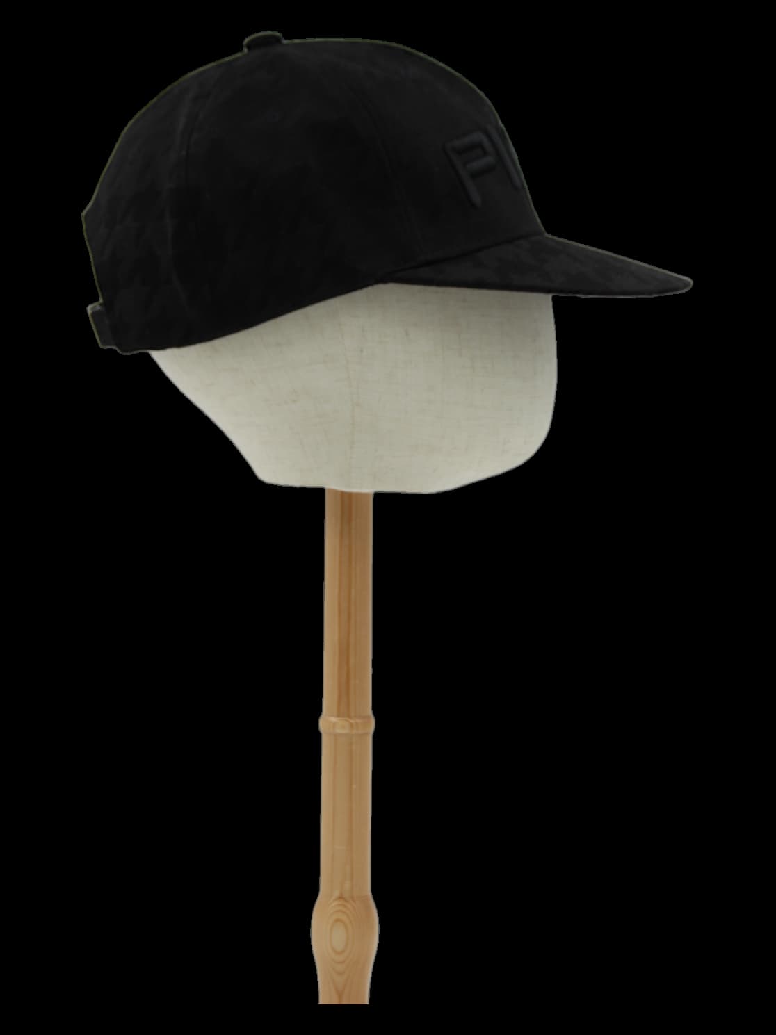 블랙 스웨이드 로고 레터링 평챙 모자