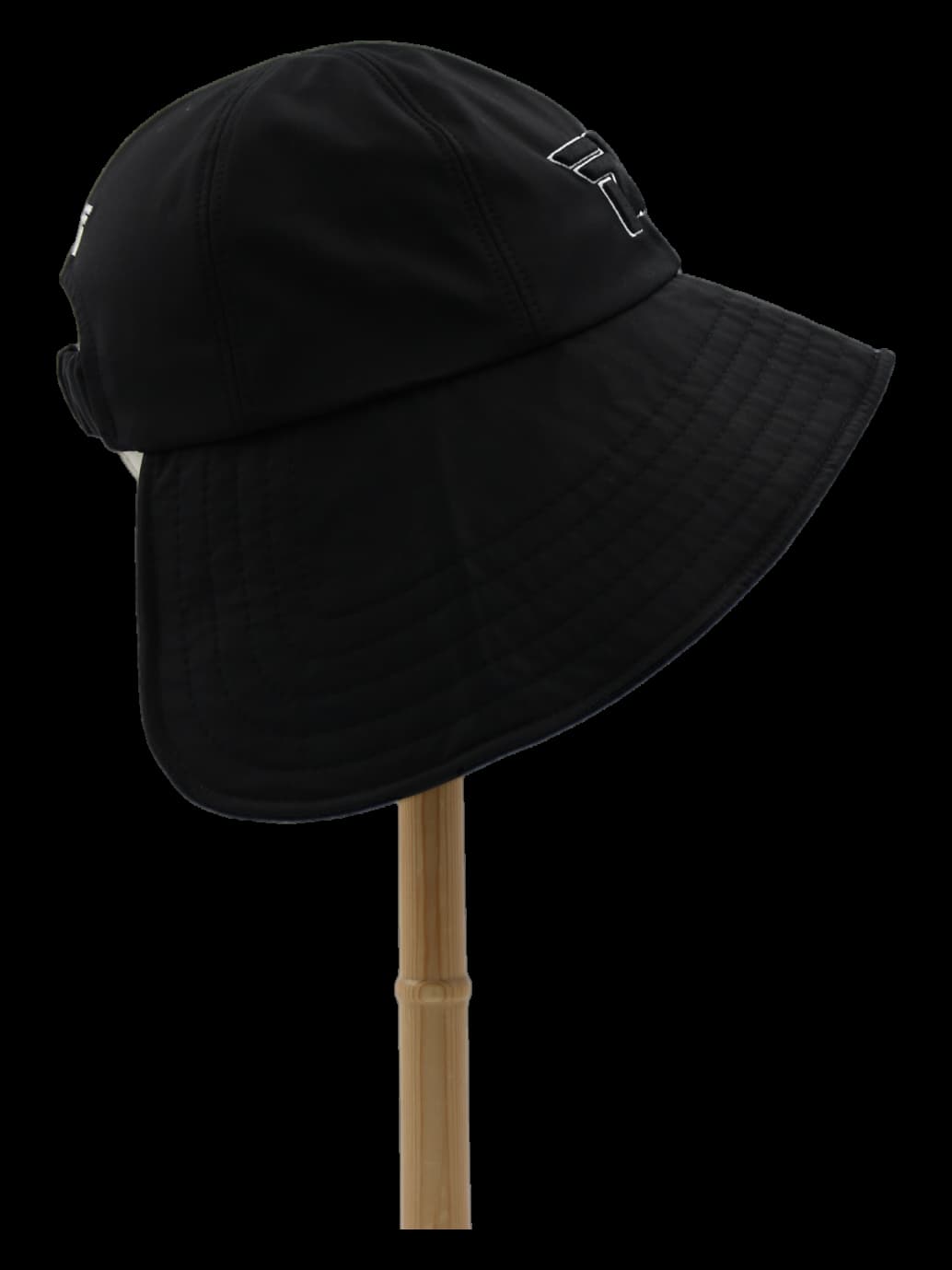 블랙 로고 플랩 햇