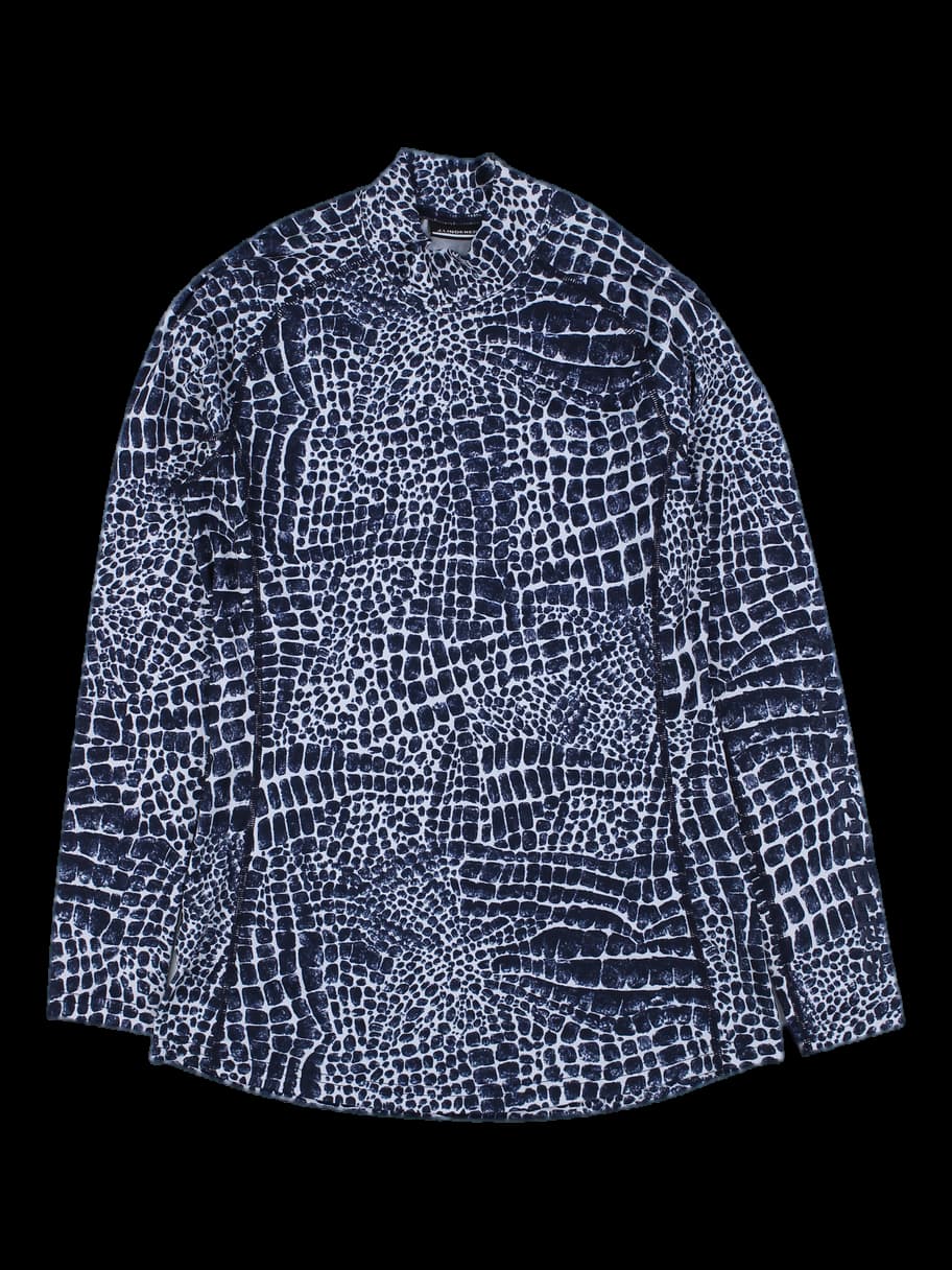 제이린드버그 악어 패턴 모크넥 롱슬리브 티셔츠