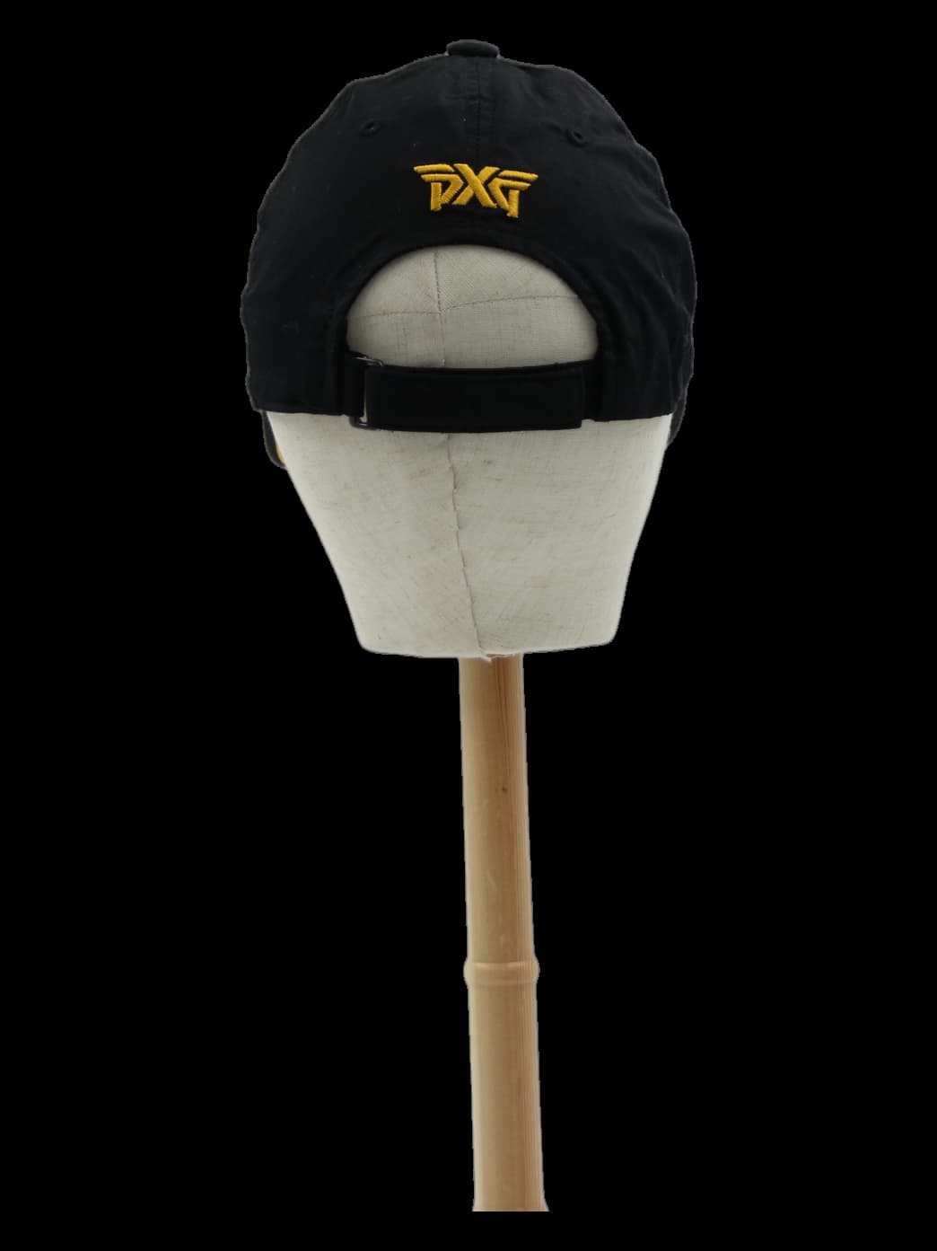 블랙 골드 로고 볼캡