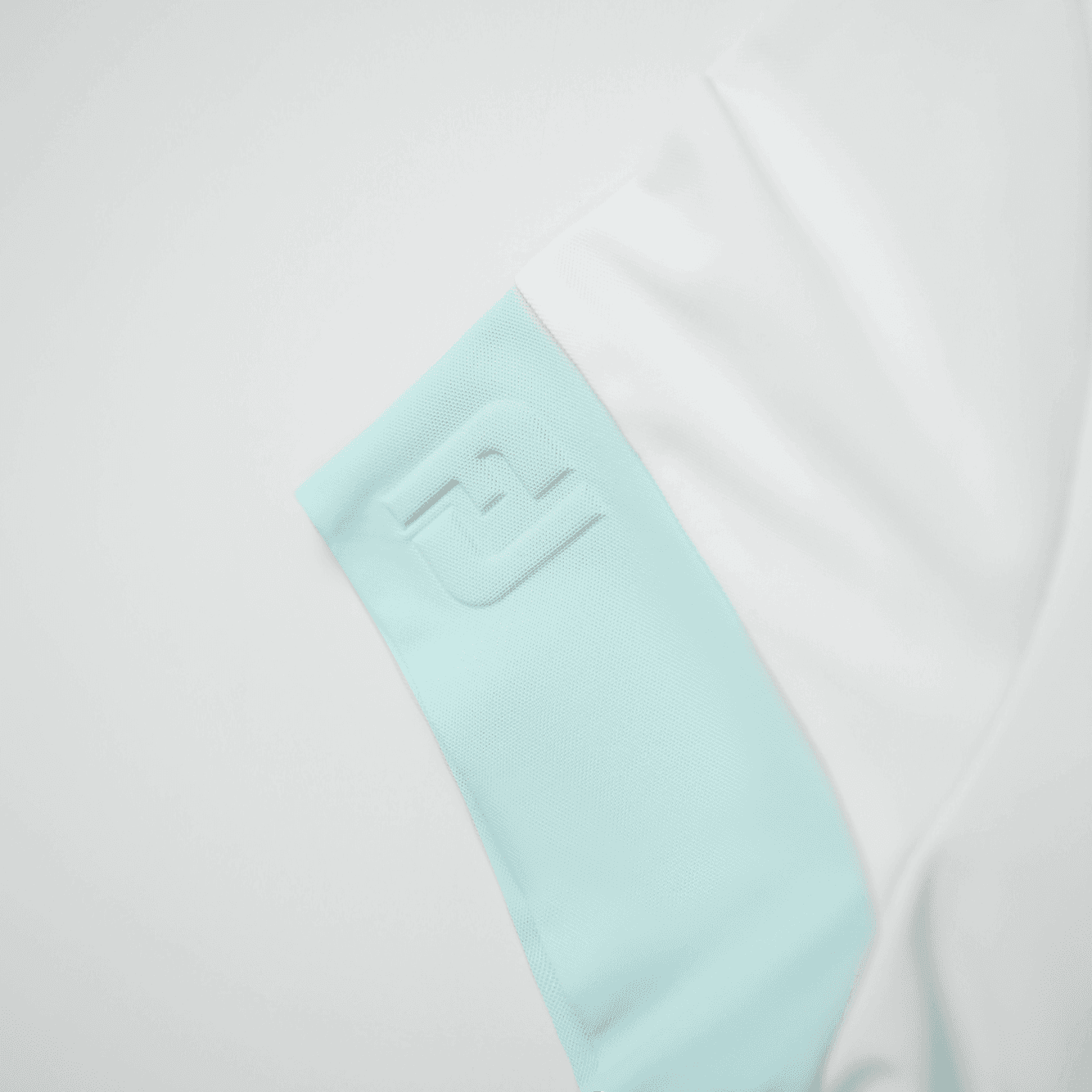 베이직 기본 화이트 카라티