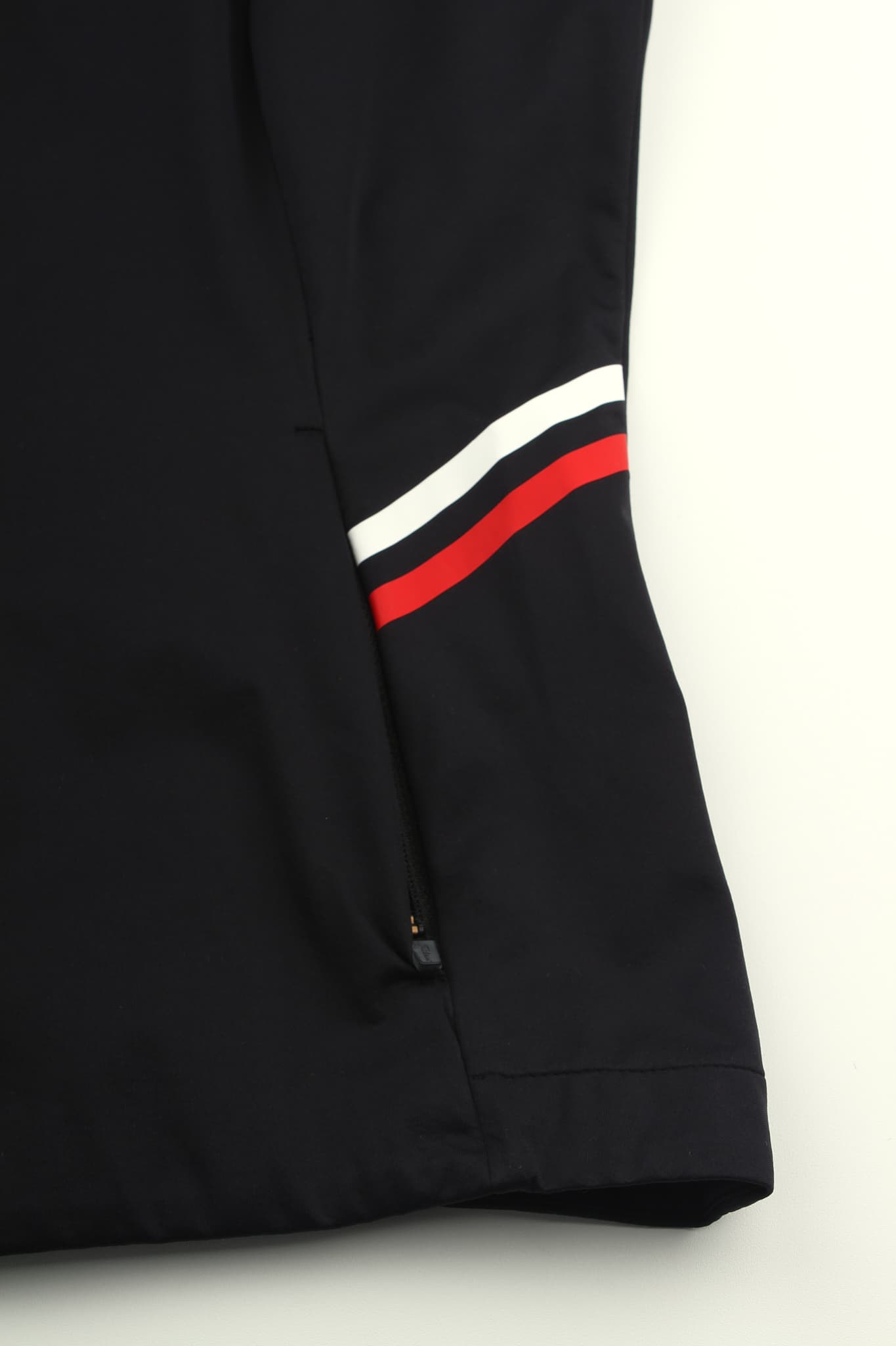 간절기 집업 백포인 베스트