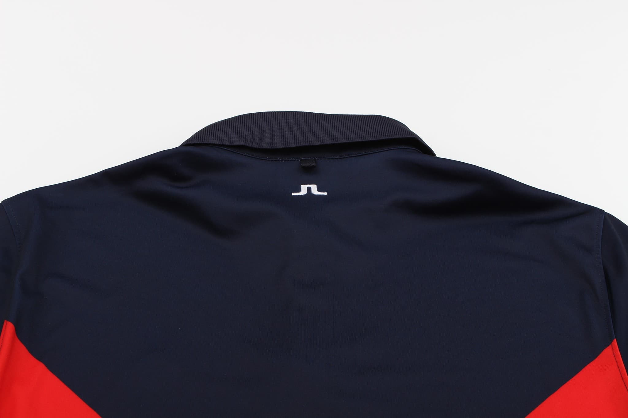 [남성] 사선 배색 포인트 카라 티셔츠