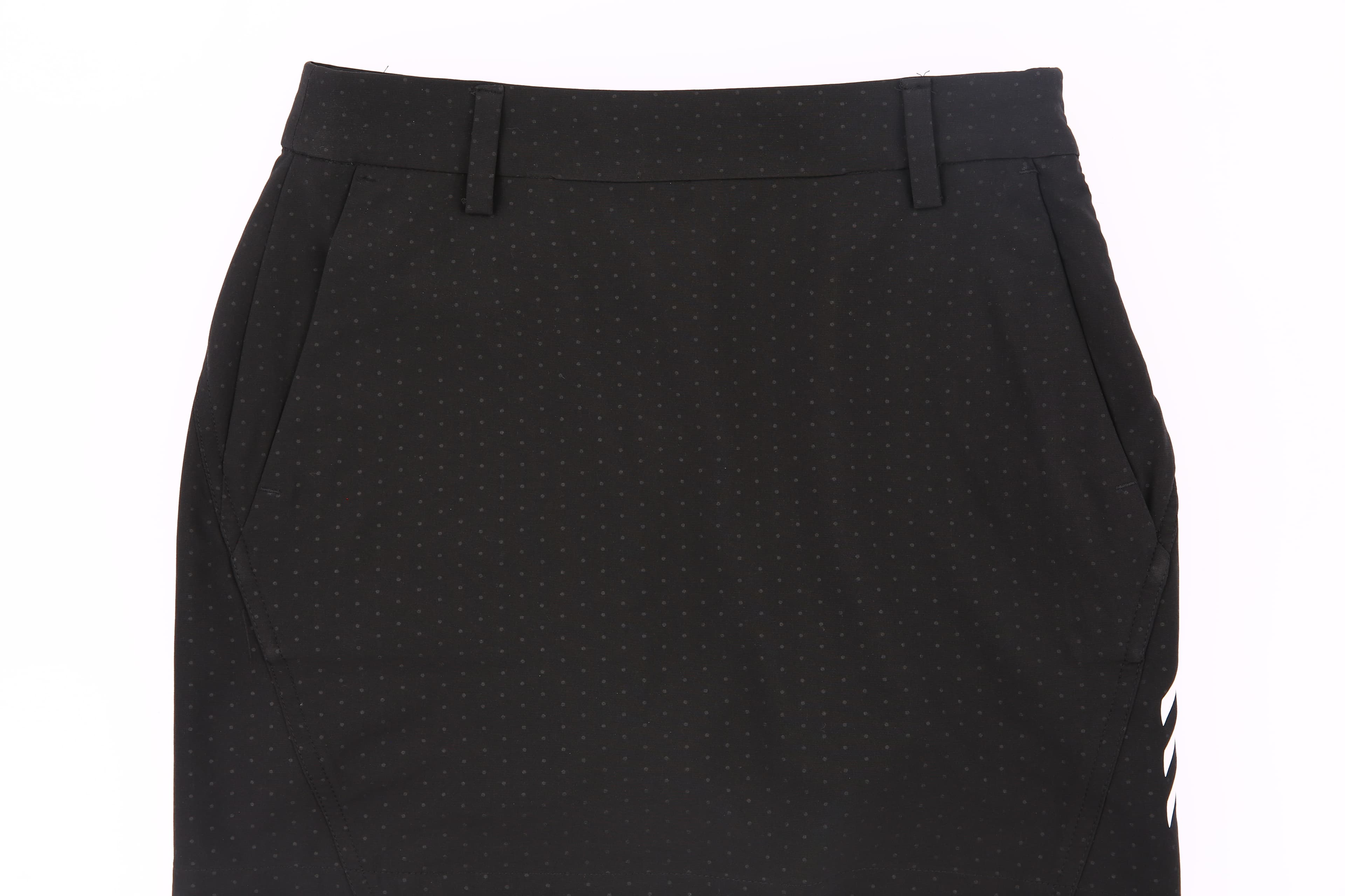 아디크로스 여성 도트프린트 스커트