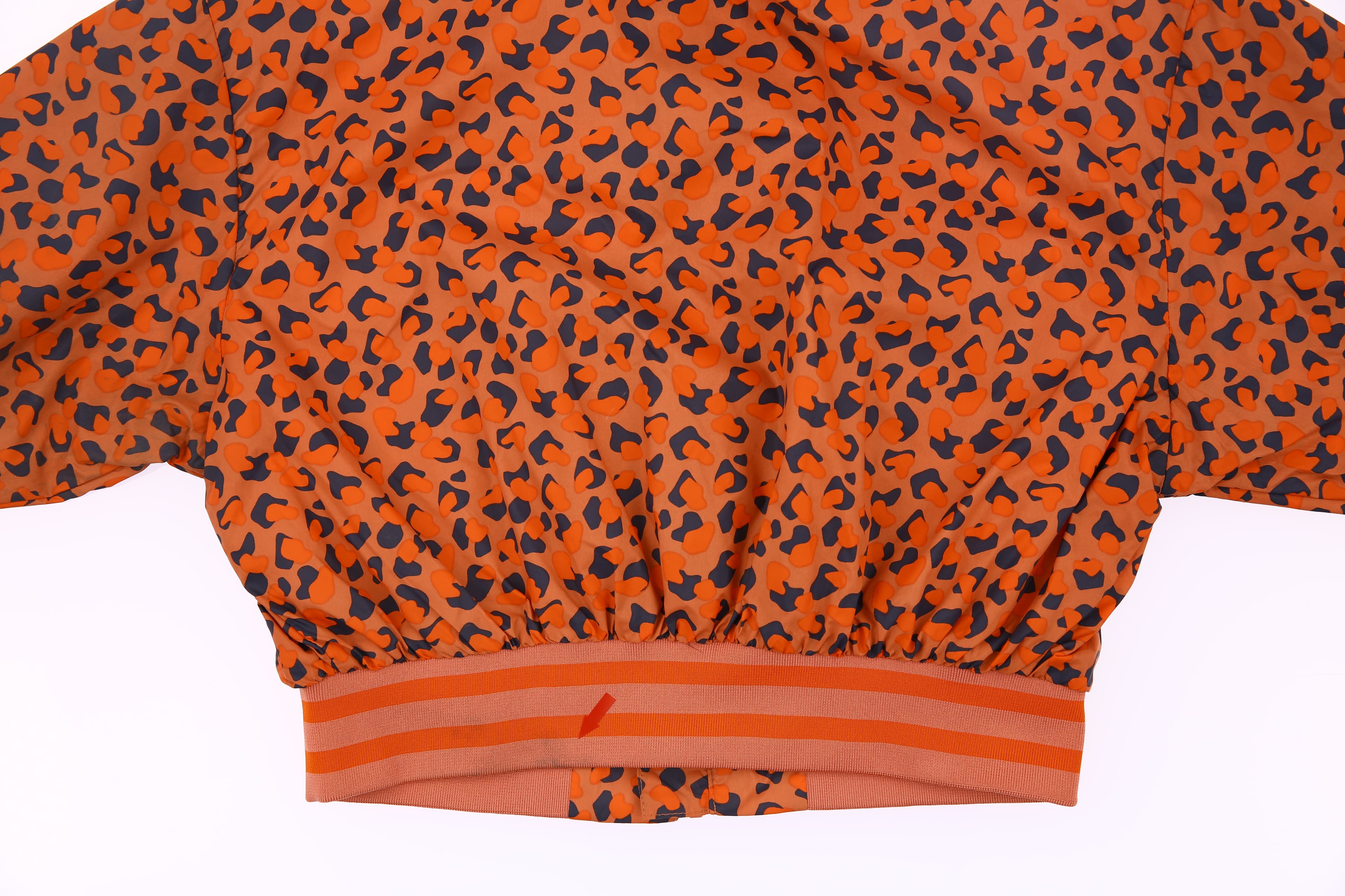 에니멀 프린트 자켓