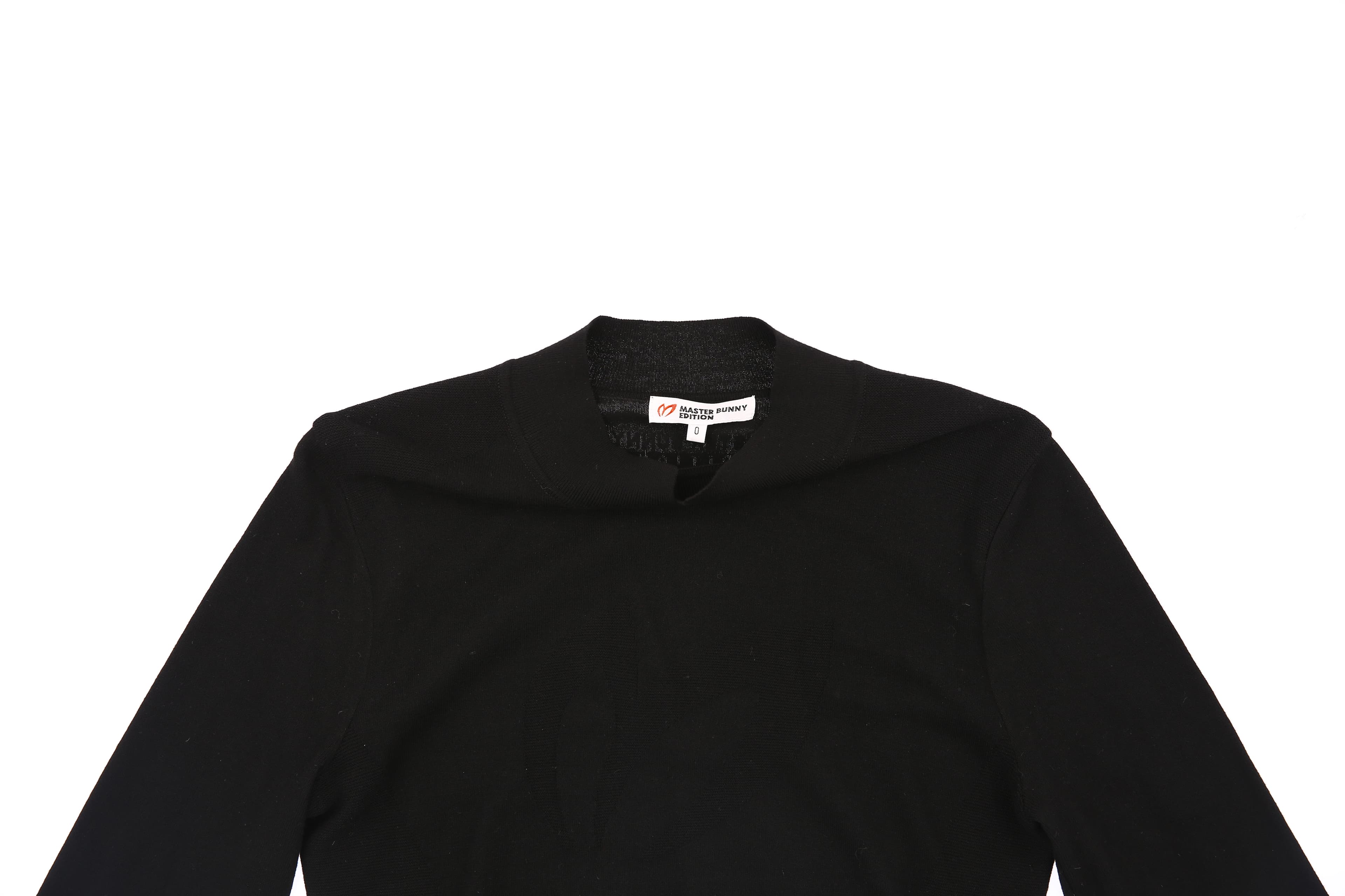 슬릿 하이넥 니트 티셔츠