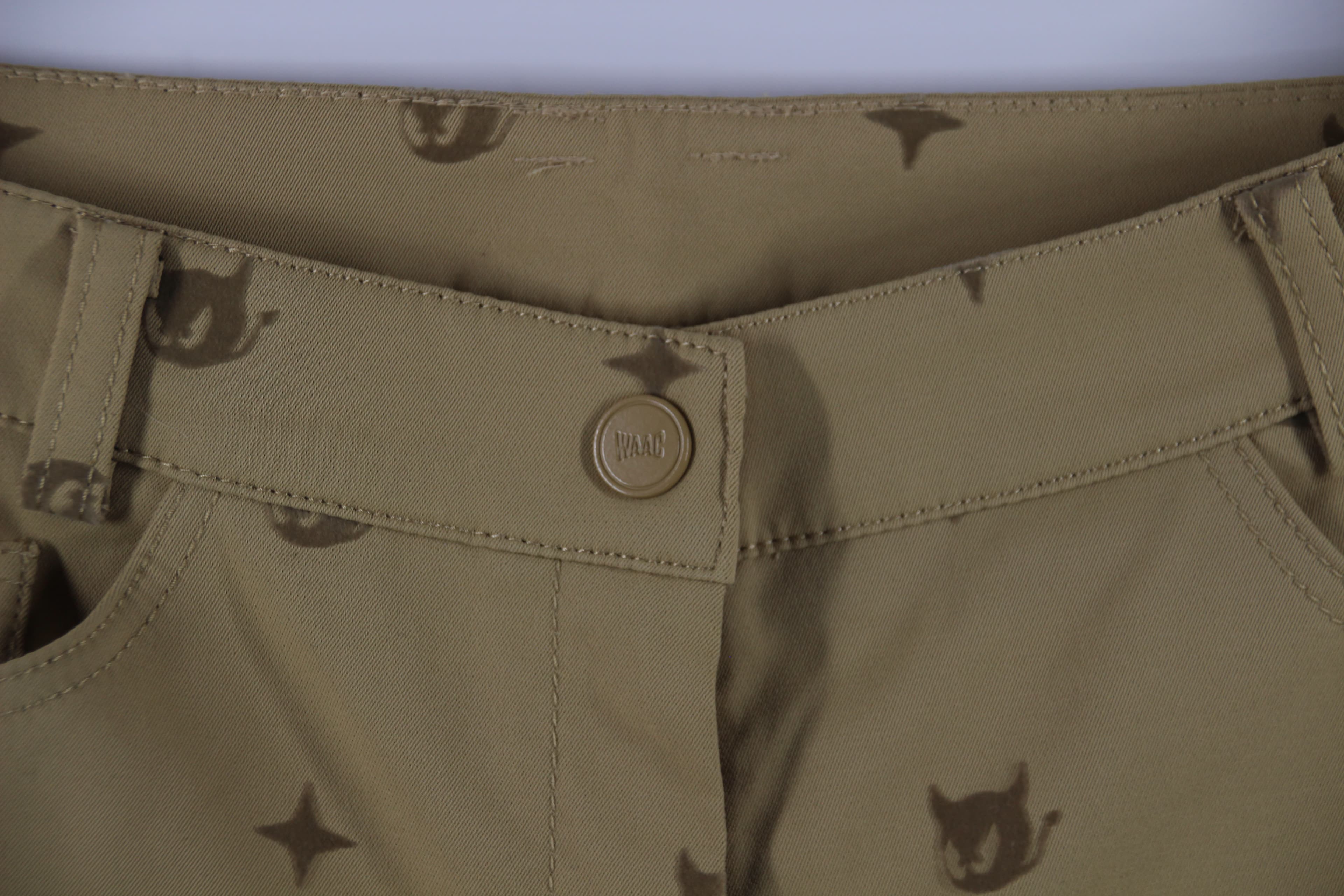  캐릭프린트 팬츠