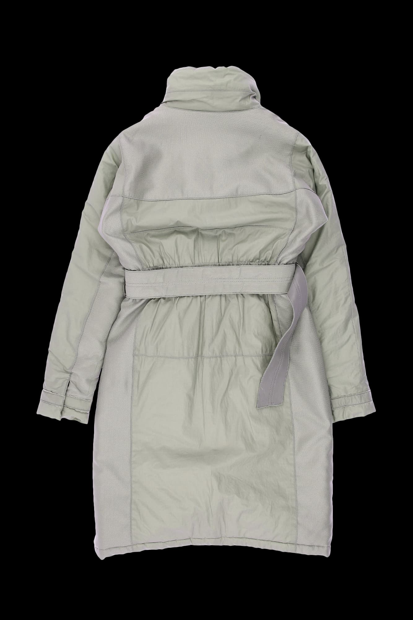 벨티드 배색라인 패딩