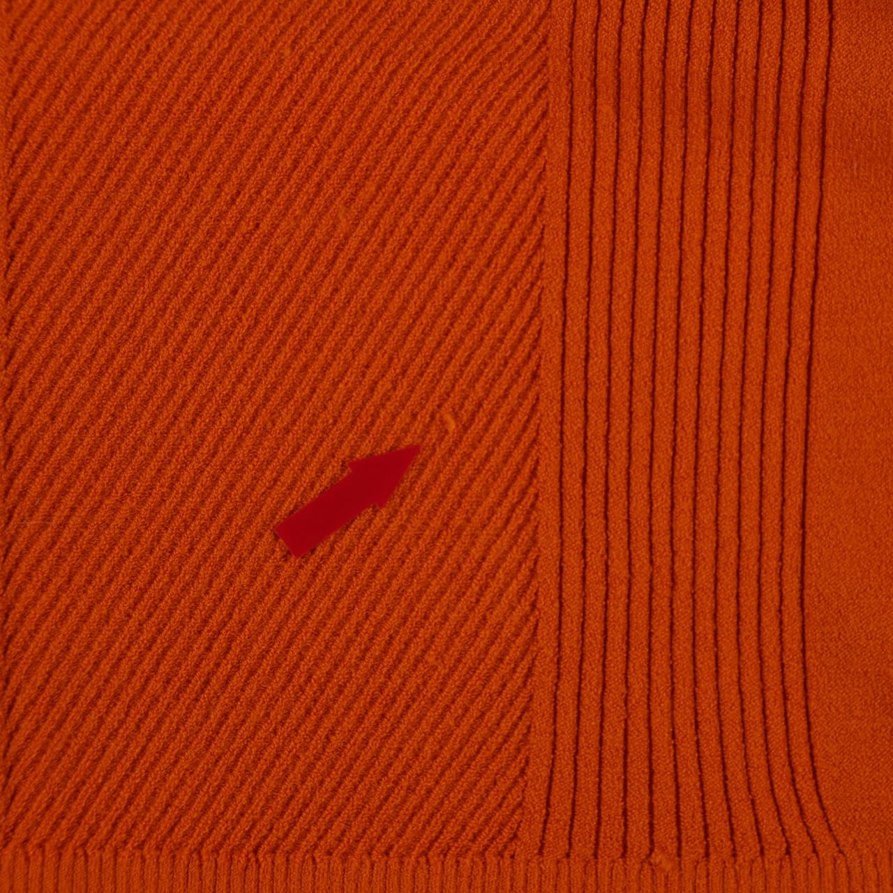 배색 골지 민소매 니트