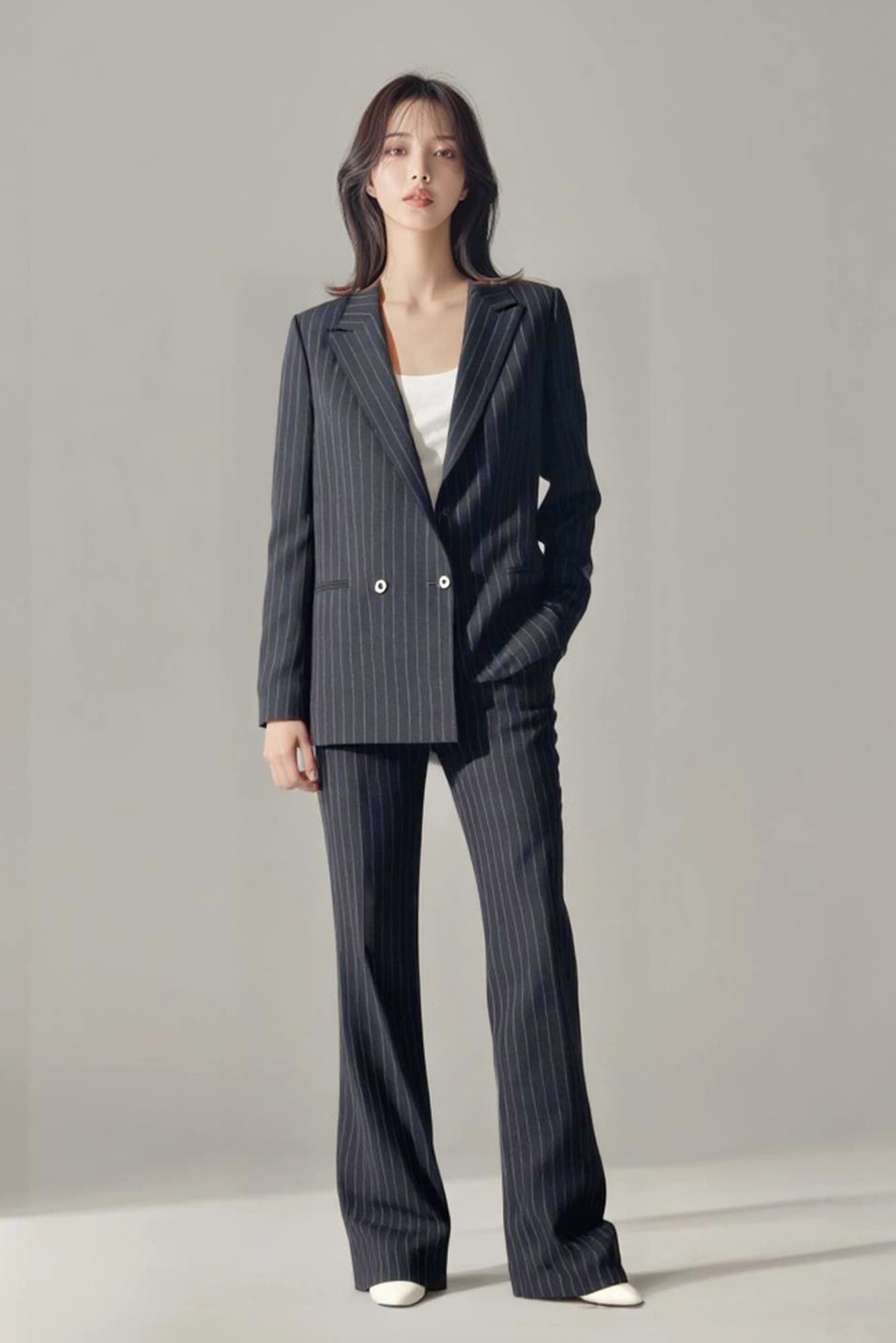 스트라이프 모직 슬랙스