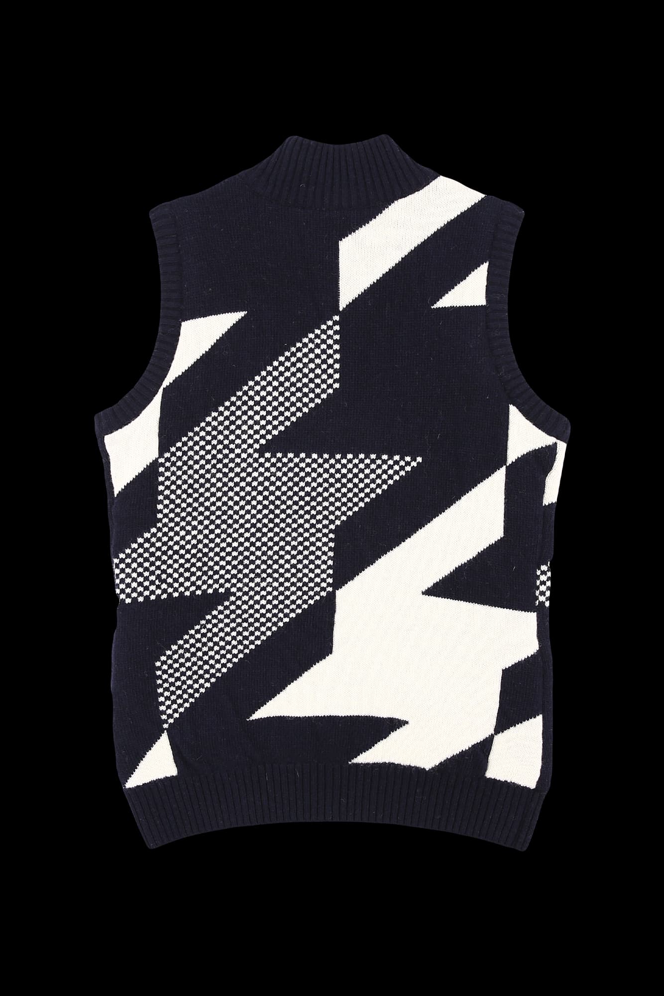 패턴 하이넥 니트 베스트