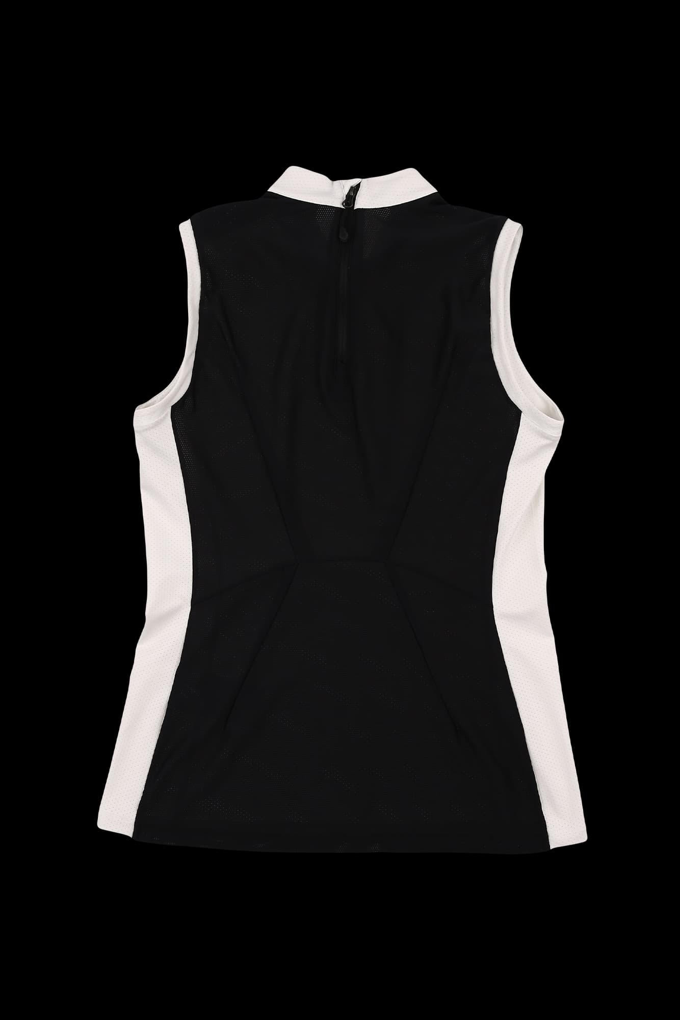 펀칭 배색 민소매 티셔츠