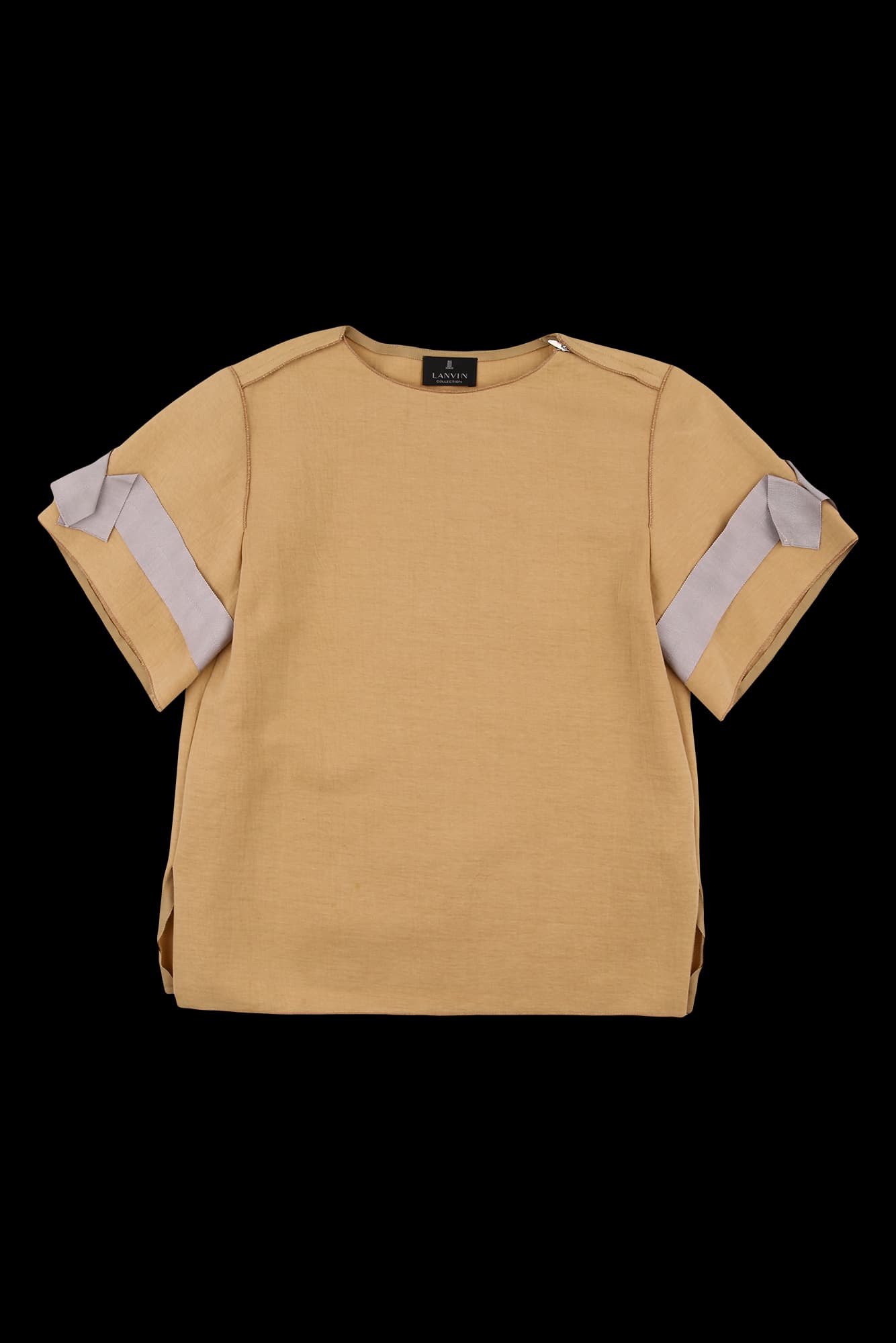 소매 배색 포인트 라운드 반팔 