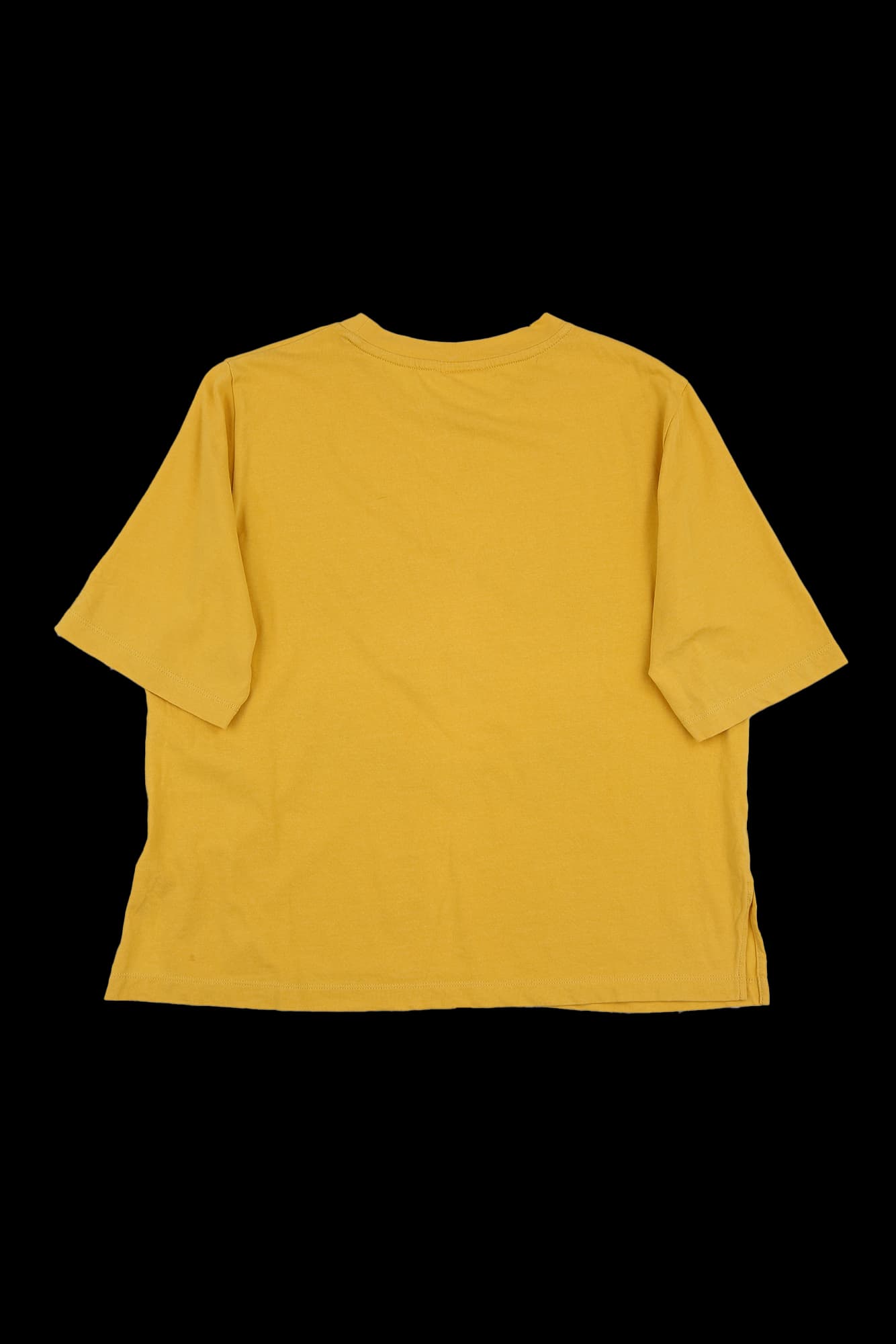 소매 패치 라운드 티셔츠