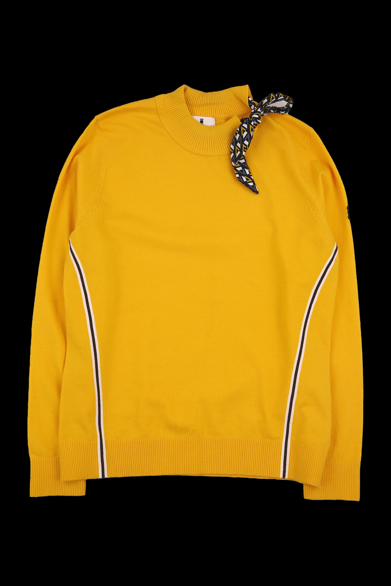 타이 긴팔 니트 