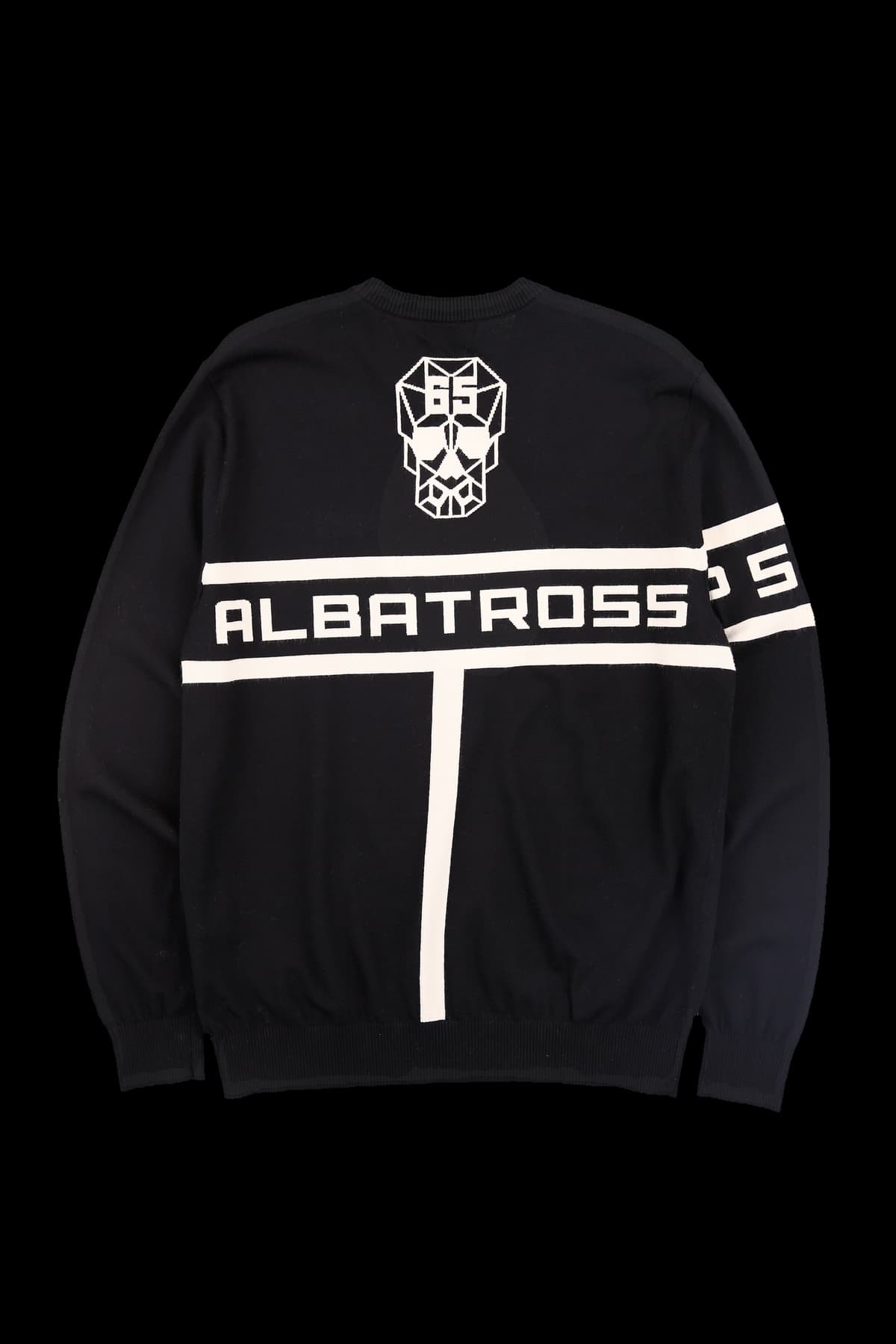 자수로고 긴팔니트