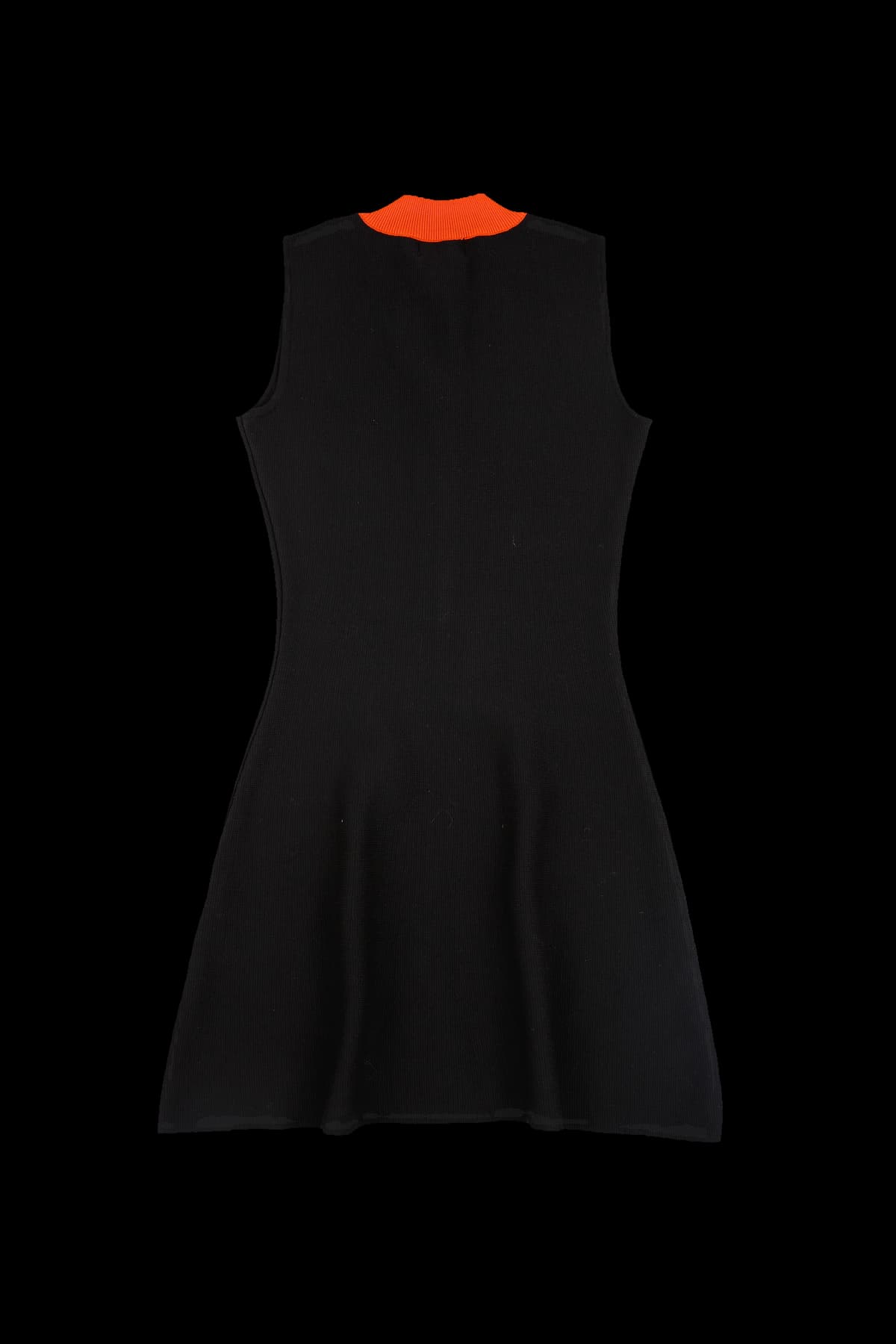 하프집업 슬리브리스 니트 원피스