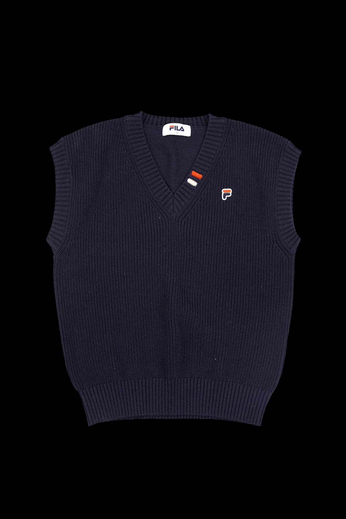 [키즈] 브이넥 자수 포인트 니트 베스트 