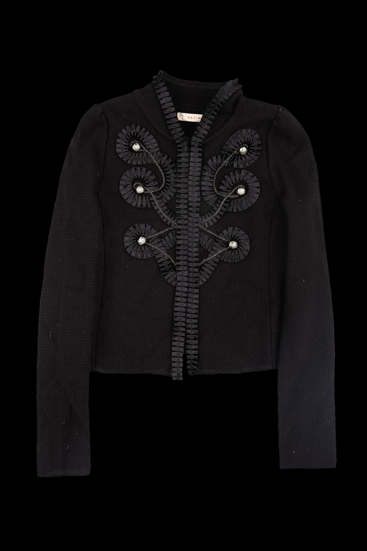 버튼 아플리케 자켓