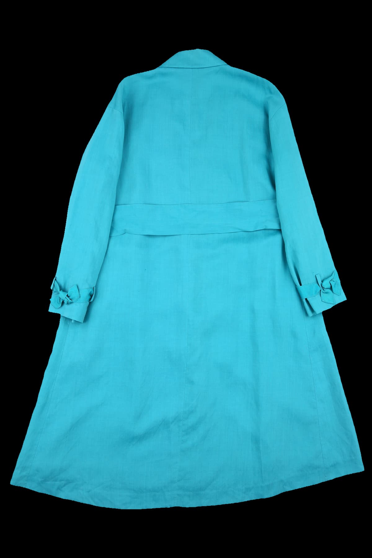 소매 리본 코트