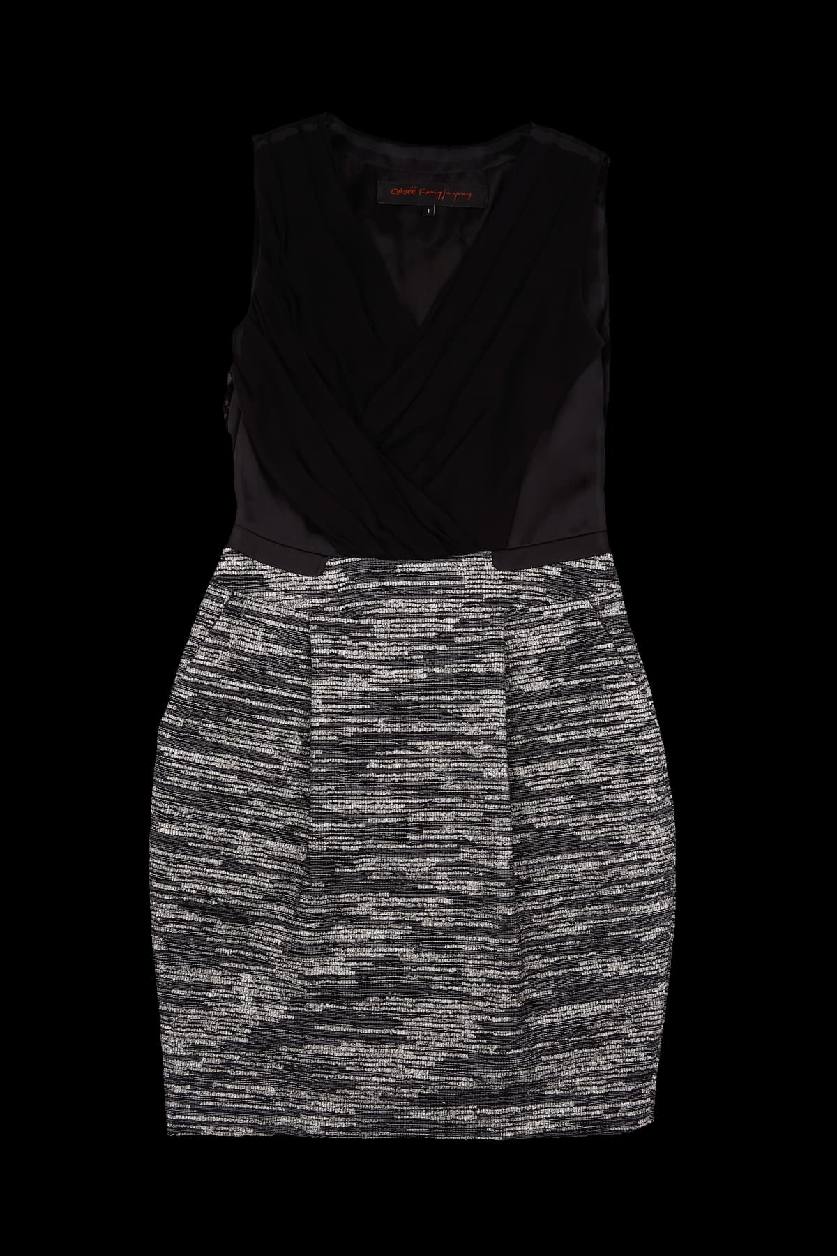 메탈릭 슬리브리스 원피스