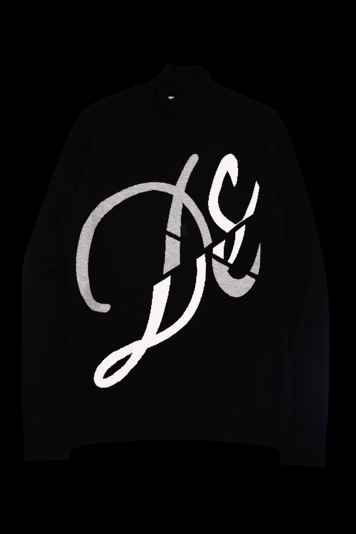 레터링 폴라 니트