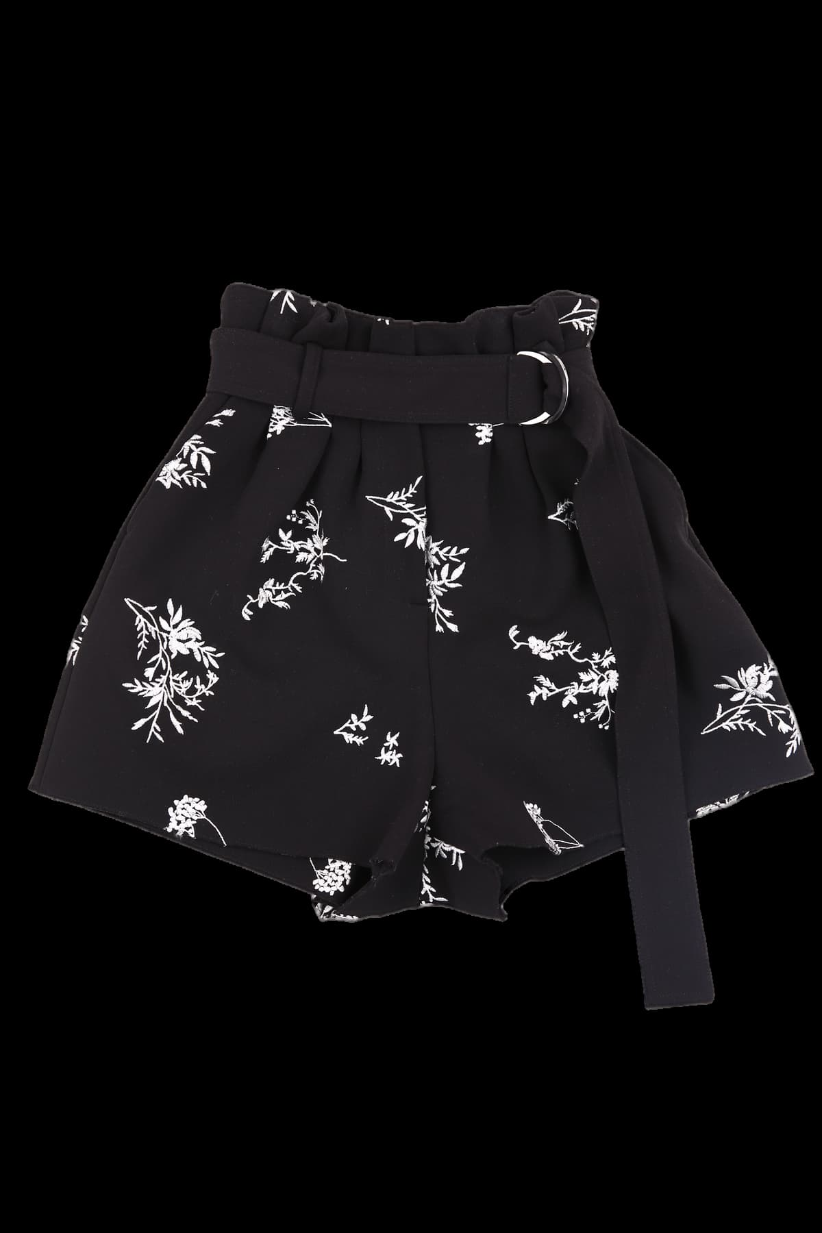 [새상품]플라워 패턴 반바지