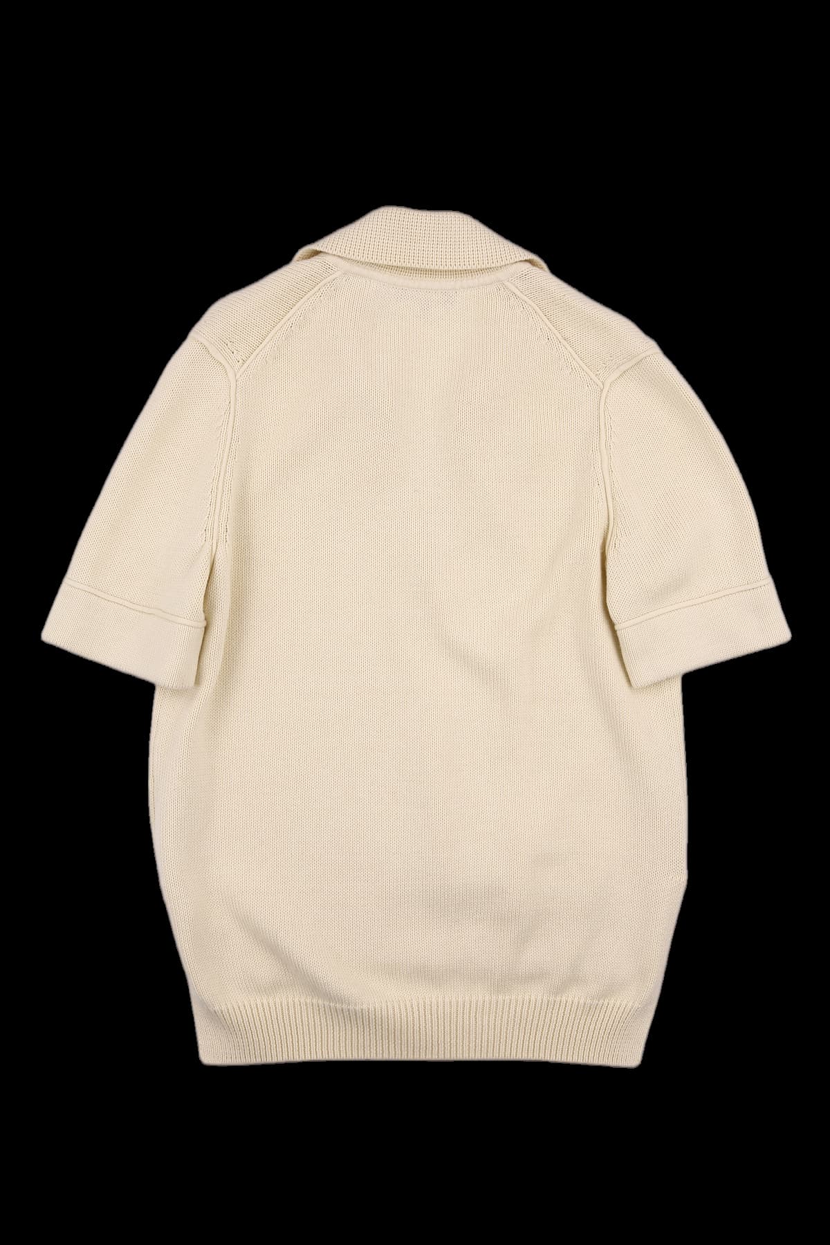 반팔 카라 니트티