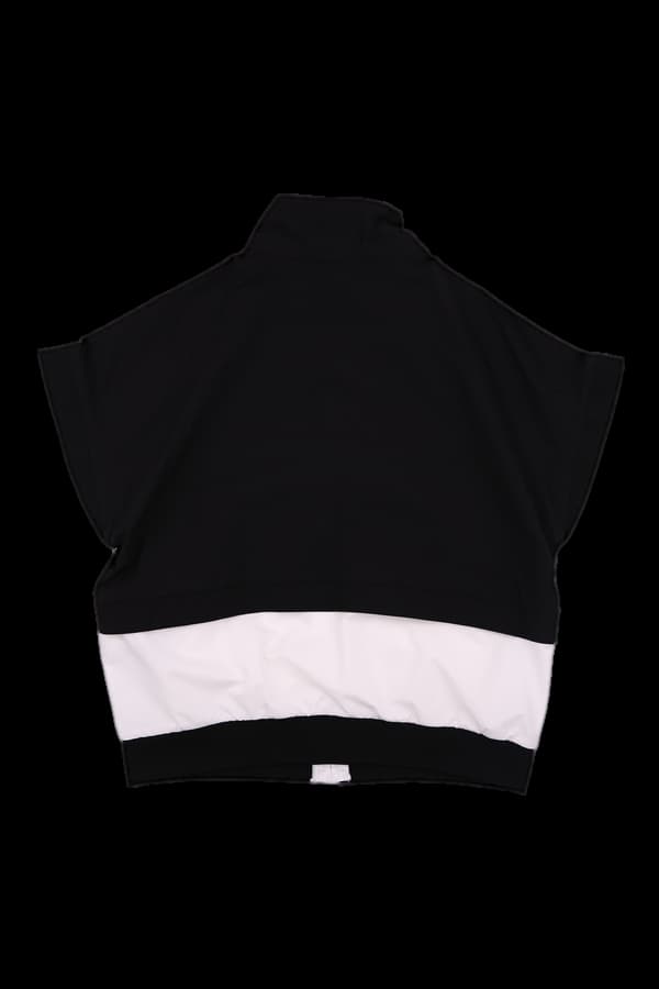 컬러배색 반팔집업 