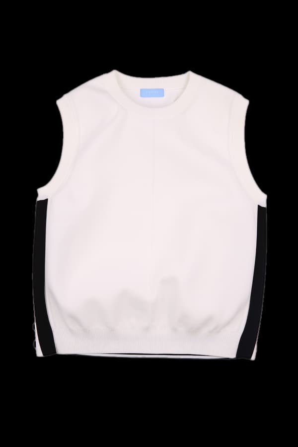 옆 단추 배색 니트조끼 