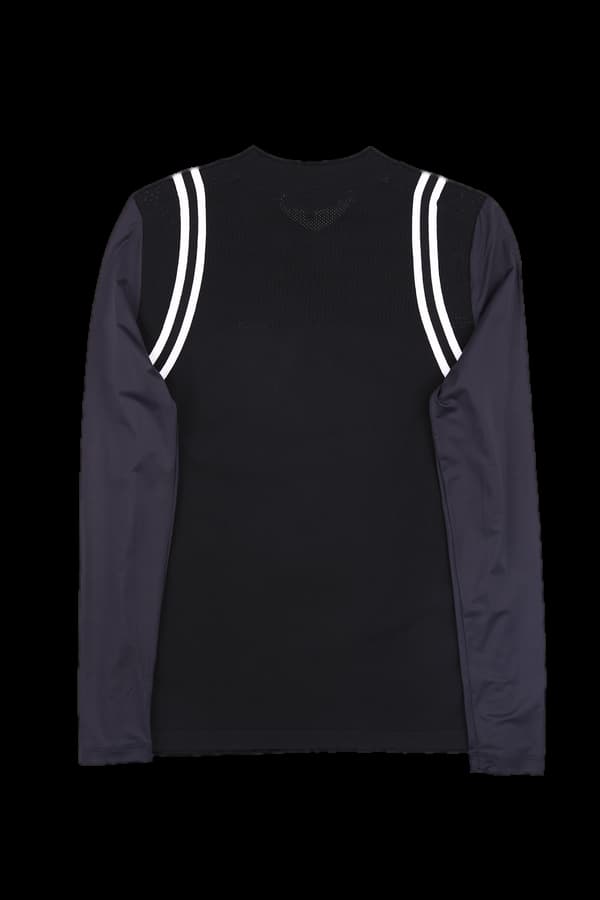 로고 배색 니트