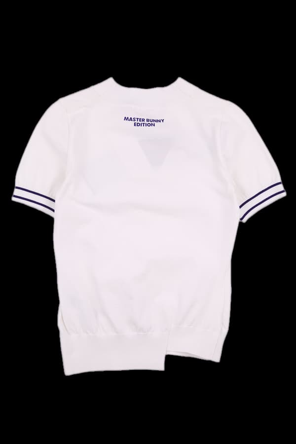 사선 브이넥 반팔티셔츠