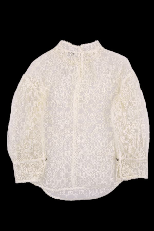 레이스 블라우스