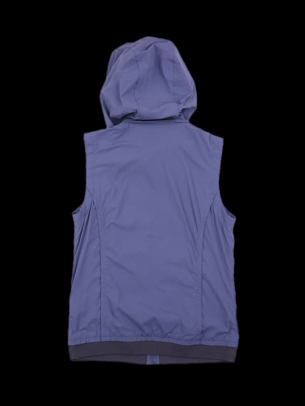 민소매 바람막이