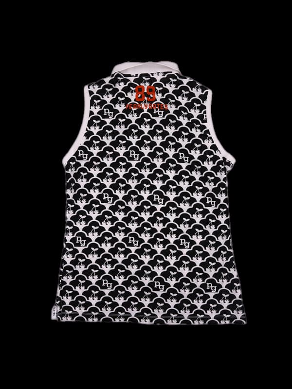 로고 패턴 카라 민소매 