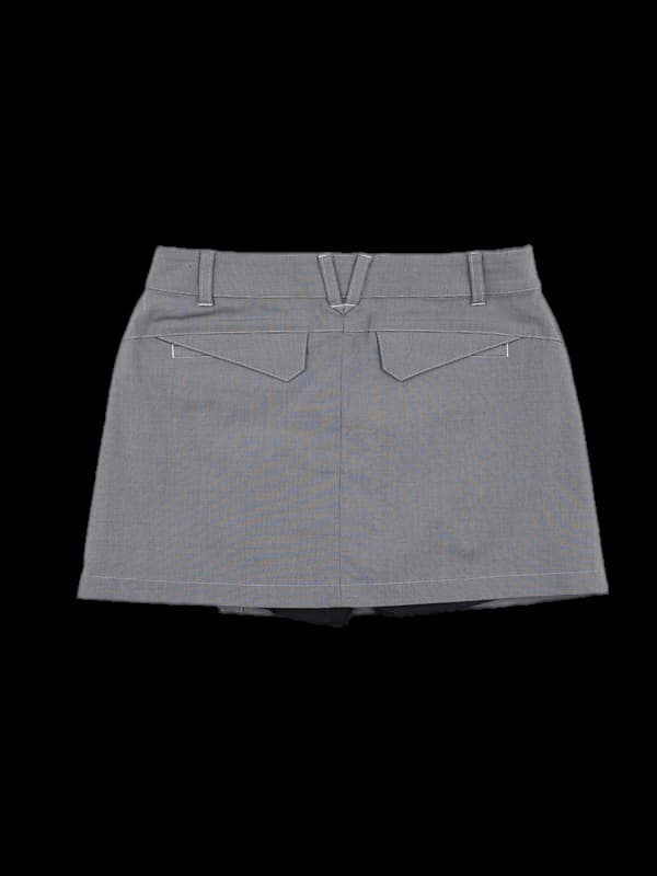 로고체크 언발스커트