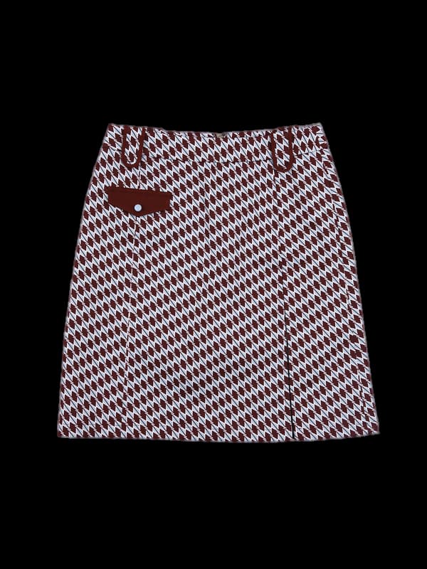 로고패턴 기모스커트