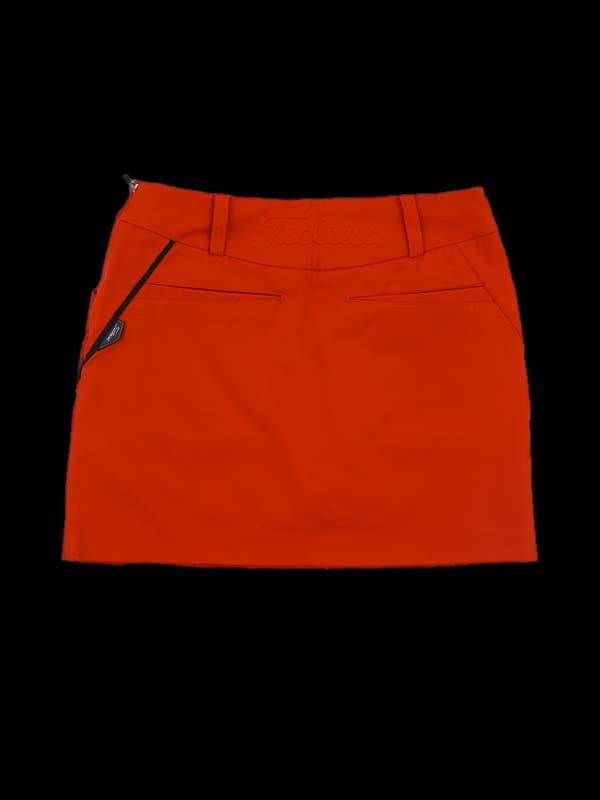 로고 트임 스커트