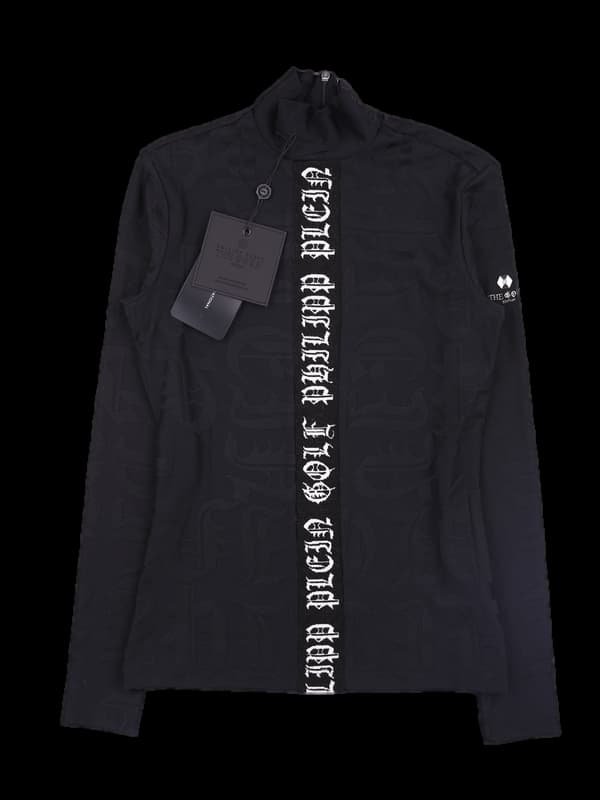 [새상품] 로고 패턴 하이넥 긴팔