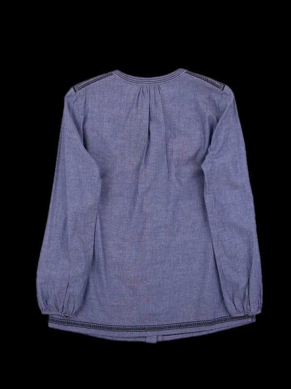 브이넥 블라우스