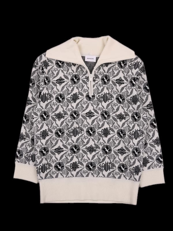 로고패턴 하프집업 니트