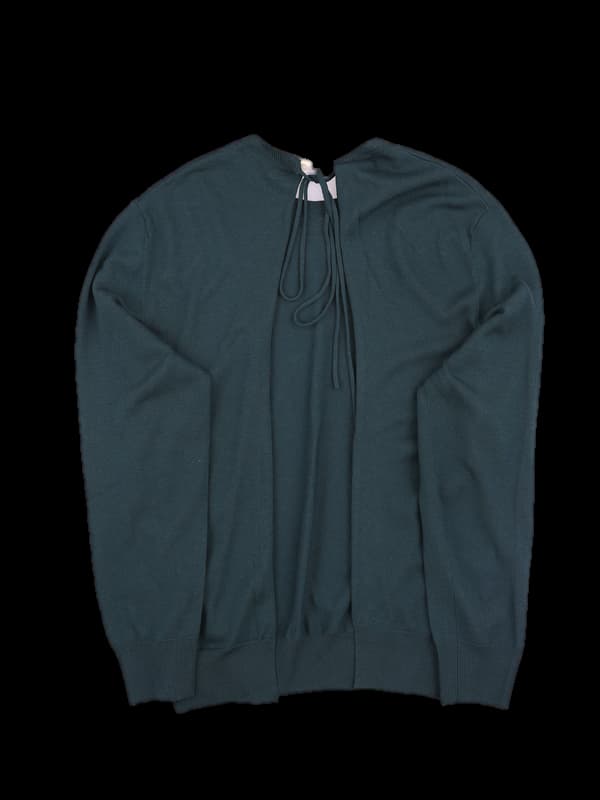 뒤트임 라운드 니트