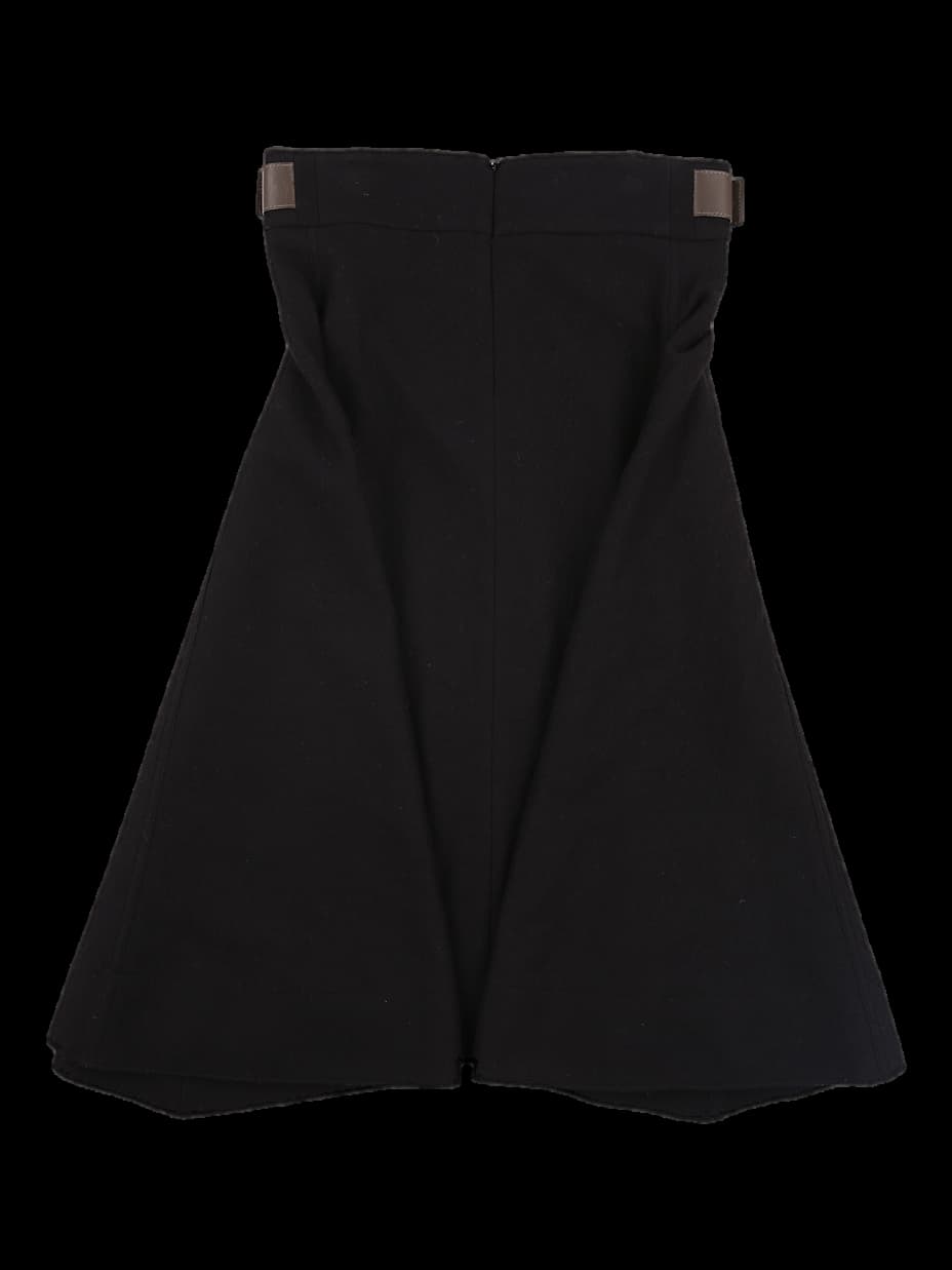 벨트 포인트 스커트