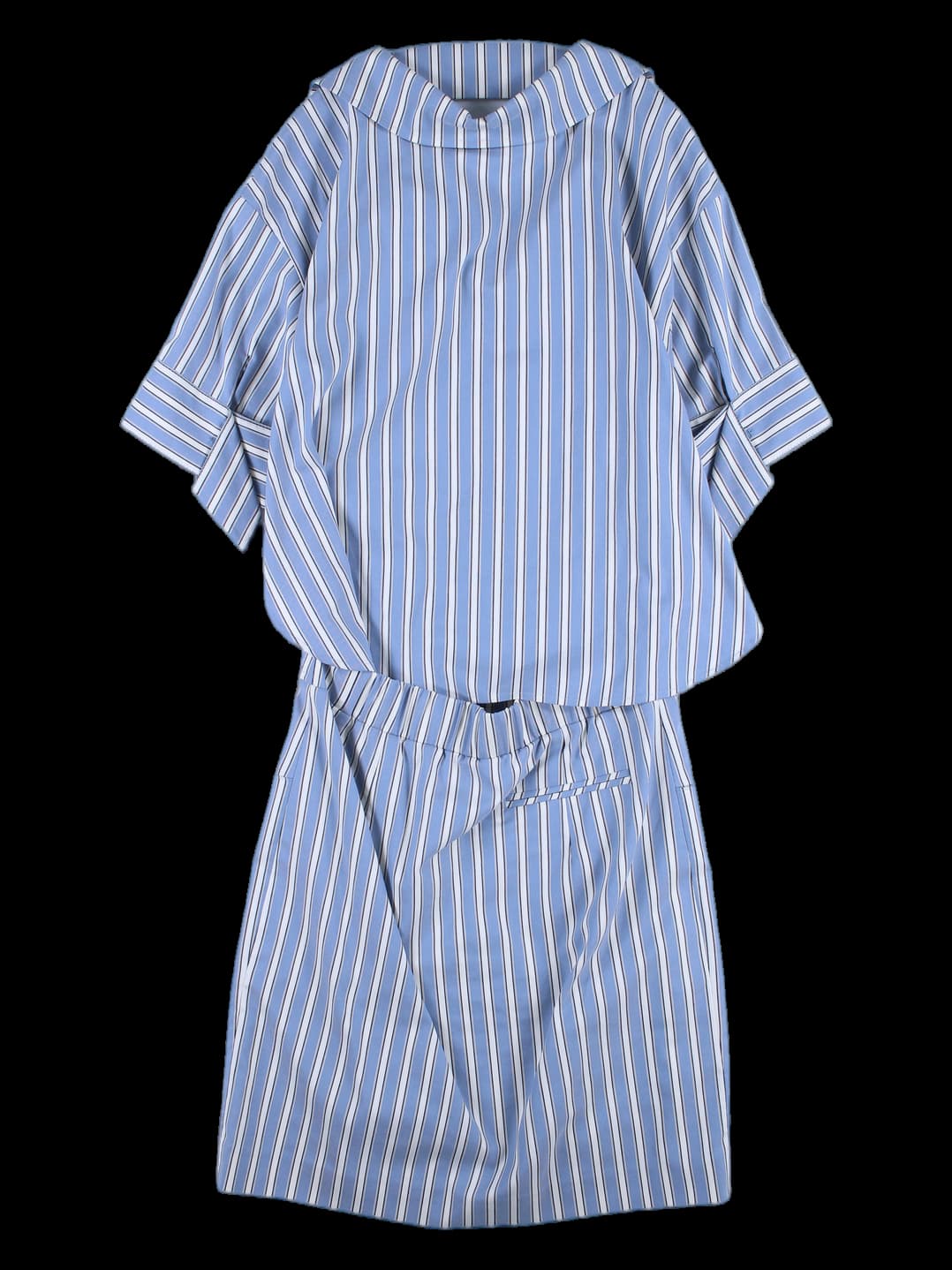 와이드 오픈 카라 뒷트임 스트라이프 원피스