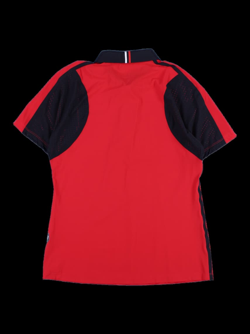 여성 반팔카라티