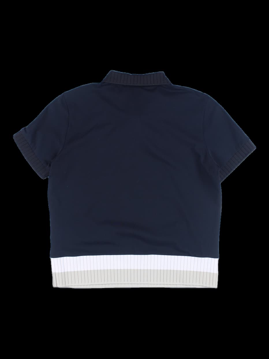 여성 반팔카라티