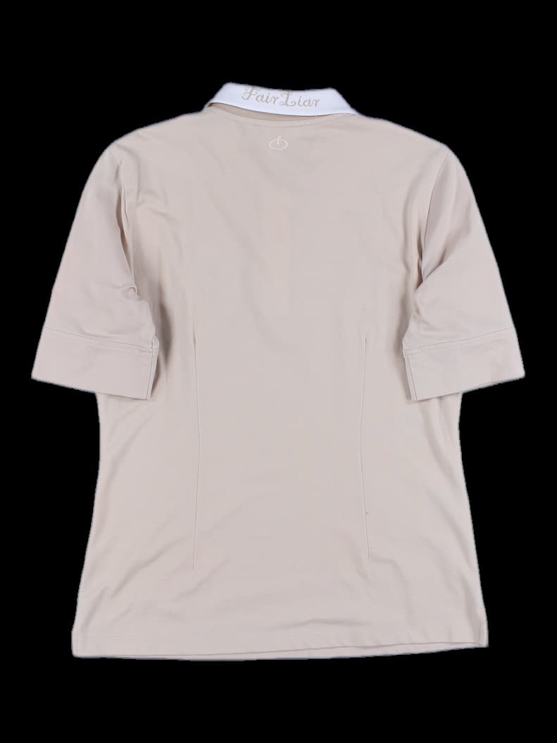 여성 반팔카라티