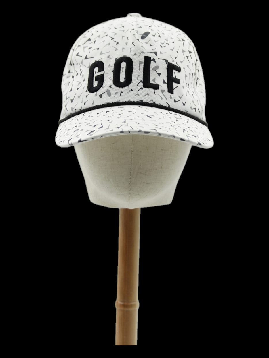 화이트 GOLF 자수 패턴 볼캡