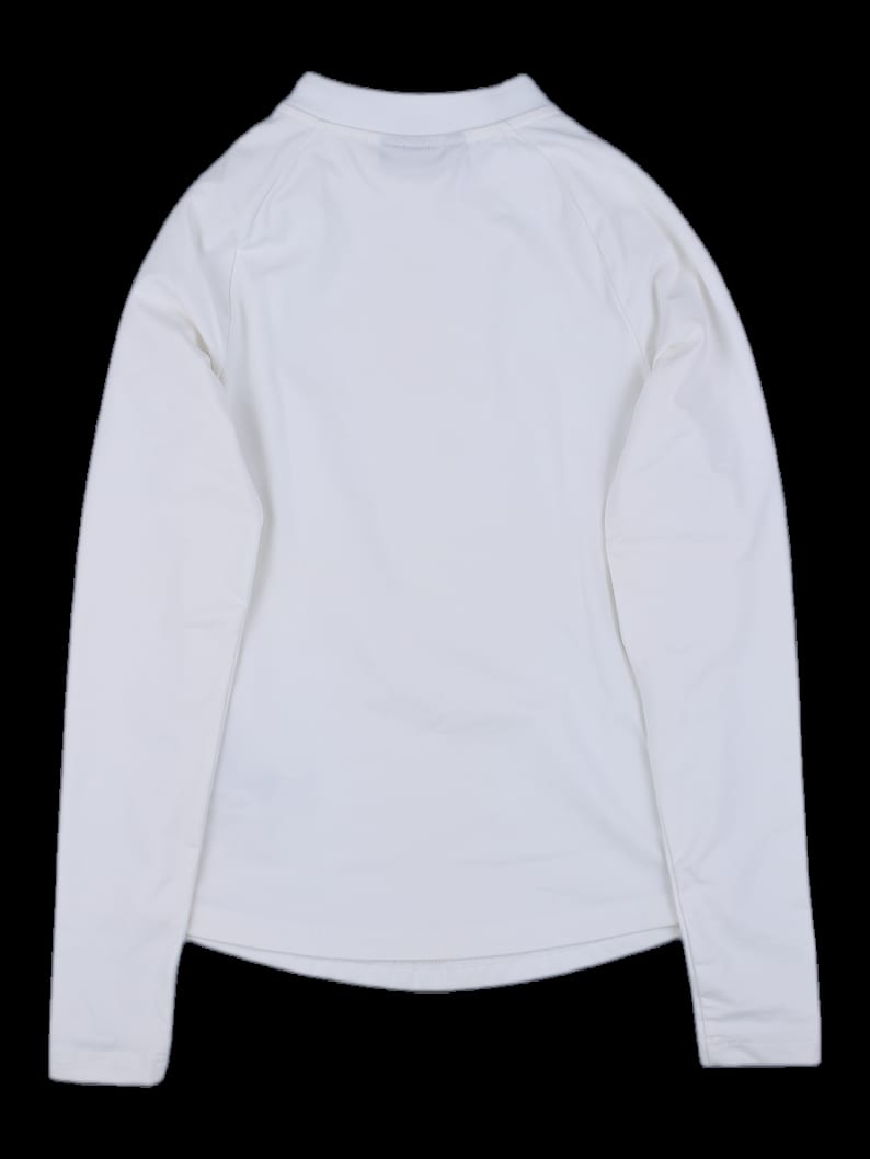 화이트 하이넥 긴팔 티셔츠